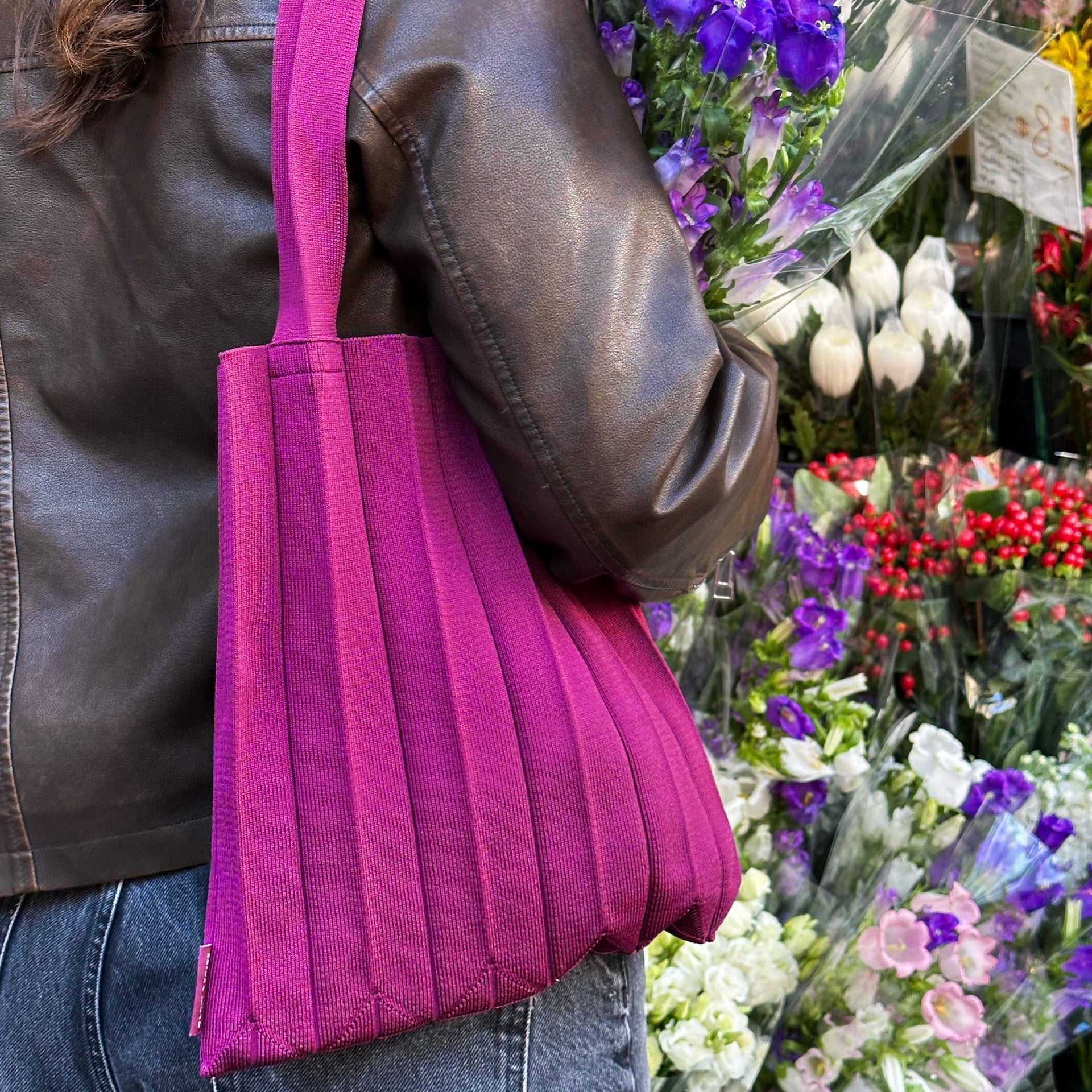 The Stretch Tote - product image 1