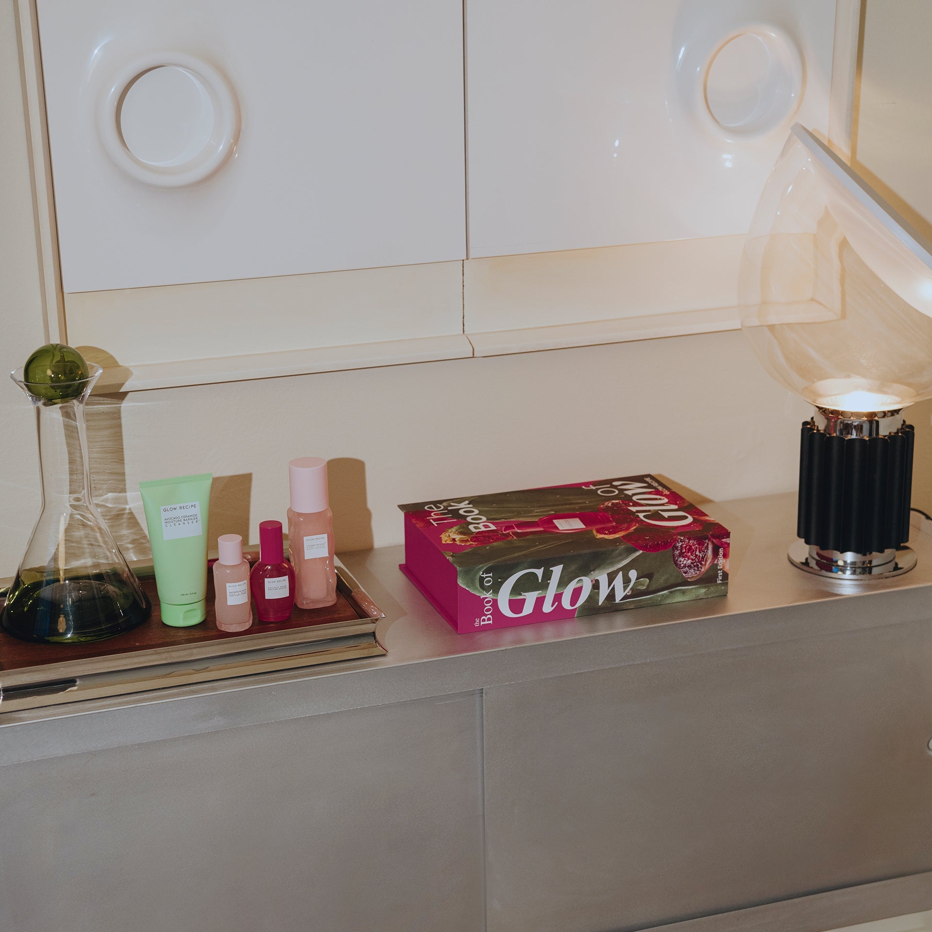 The Book Of Glow - product image 5